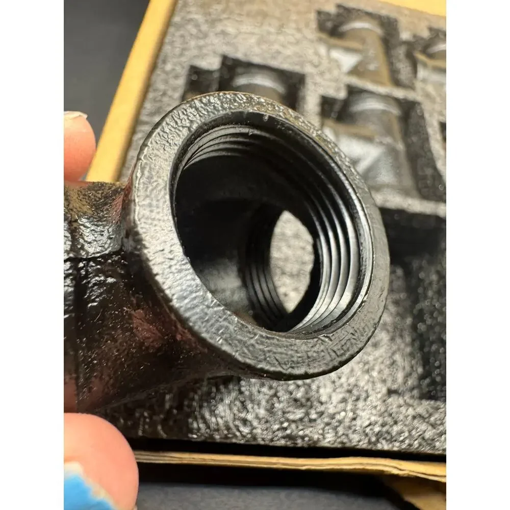 Home TZH Black Malleable Cast iron Pipe Threaded Tee 3/4 INCH Fittings Plumbing